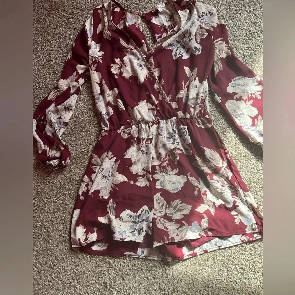Long sleeve romper floral